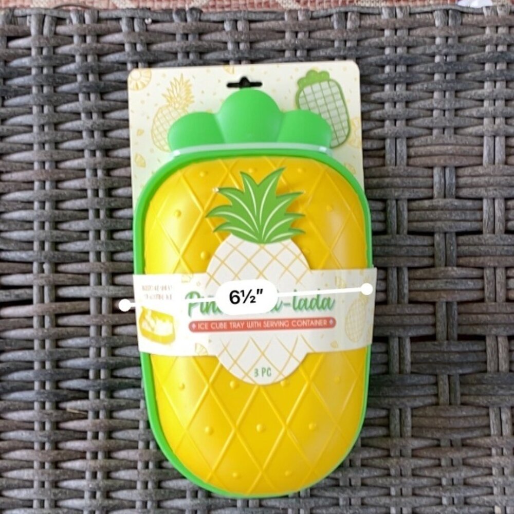 🍍 Piña-Chill-Lada Ice Cube Tray Set | Pineapple Tiki Vibes! 🍍 - Picture 2 of 4